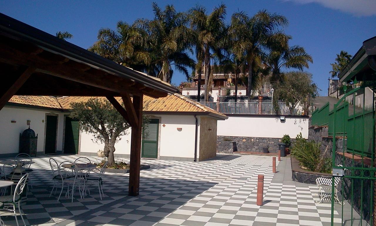 Borgo San Biagio Villa Calatabiano Eksteriør billede
